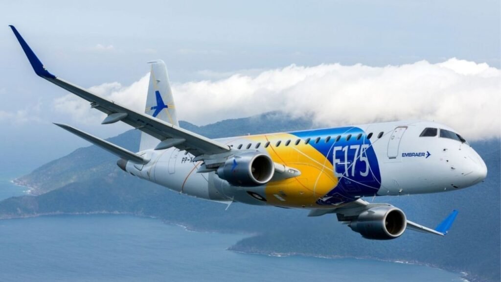 Embraer acumulou uma fila recorde de US$ 34,5 bilhões em aviões já encomendados e ainda não entregues, faturou R$ 11,3 bilhões em apenas três meses, lucrou R$ 1,1 bilhão e agora prepara a produção para chegar a até 120 jatos comerciais e mais de 200 executivos por ano até 2030