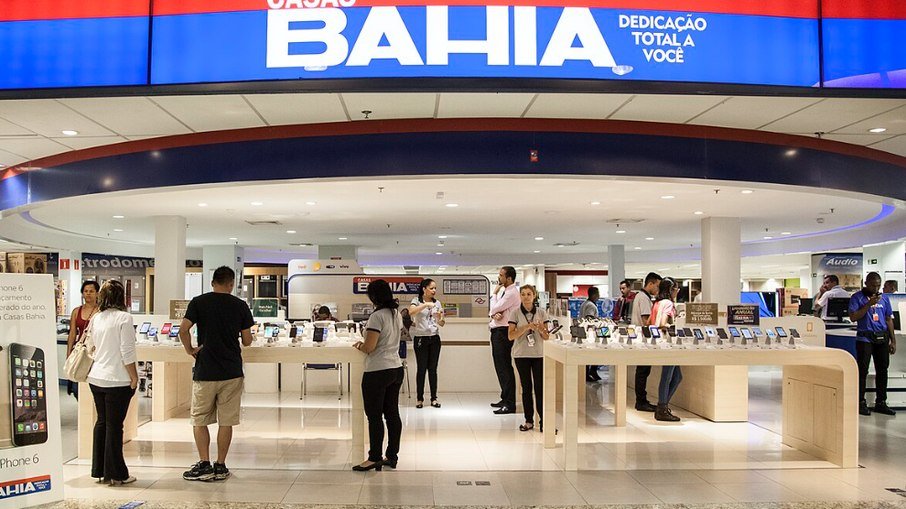 Casas Bahia fecha 298 lojas e demite 1,9 mil funcionários
