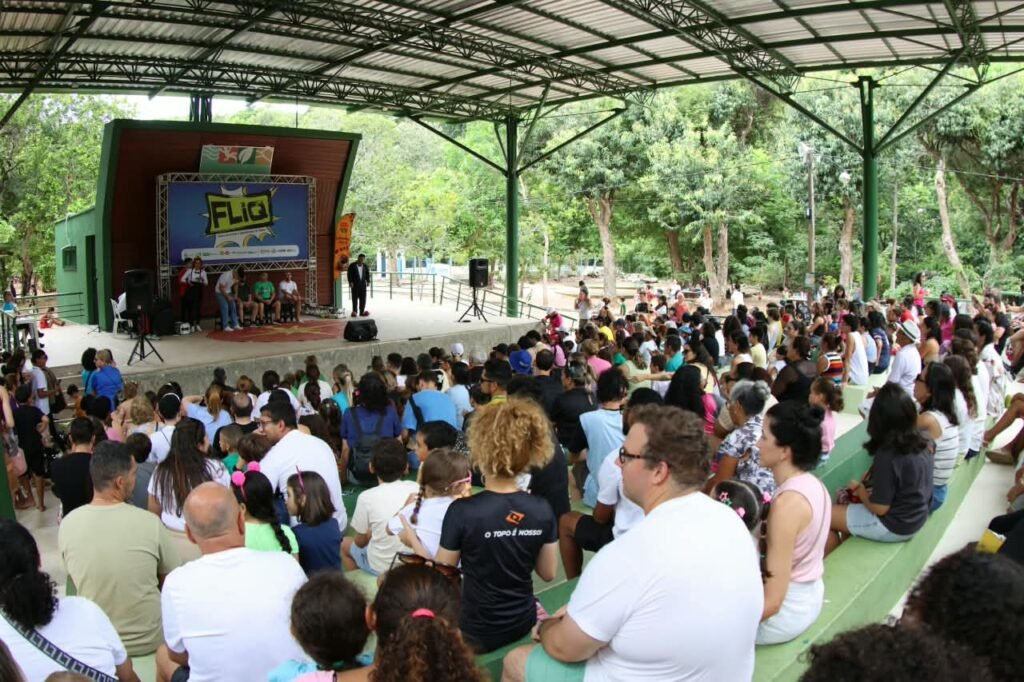 14ª FLiQ reúne mais de 12 mil pessoas em três dias de programação no Parque das Dunas