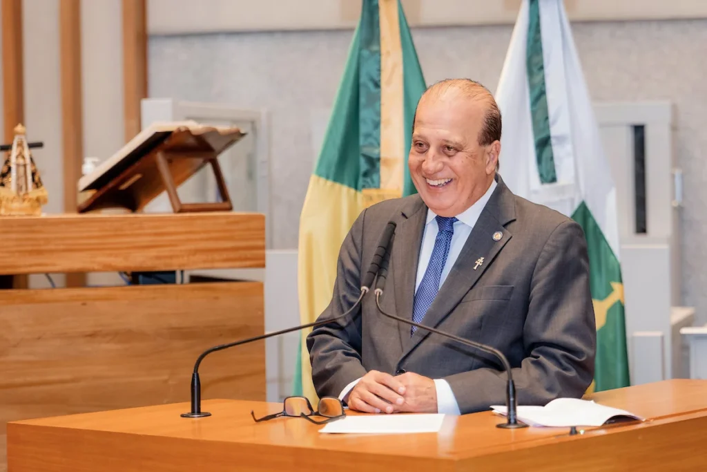Ministro do TCU diz que Brasil não terá dinheiro para pagar aposentados. Vídeo
