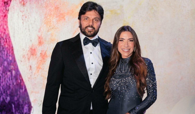 Patricia Abravanel sem aliança: após rumor de crise em casamento e novos vídeos de Fabio Faria em festa de Vorcaro, nova aparição da apresentadora chama atenção por ausência de joia