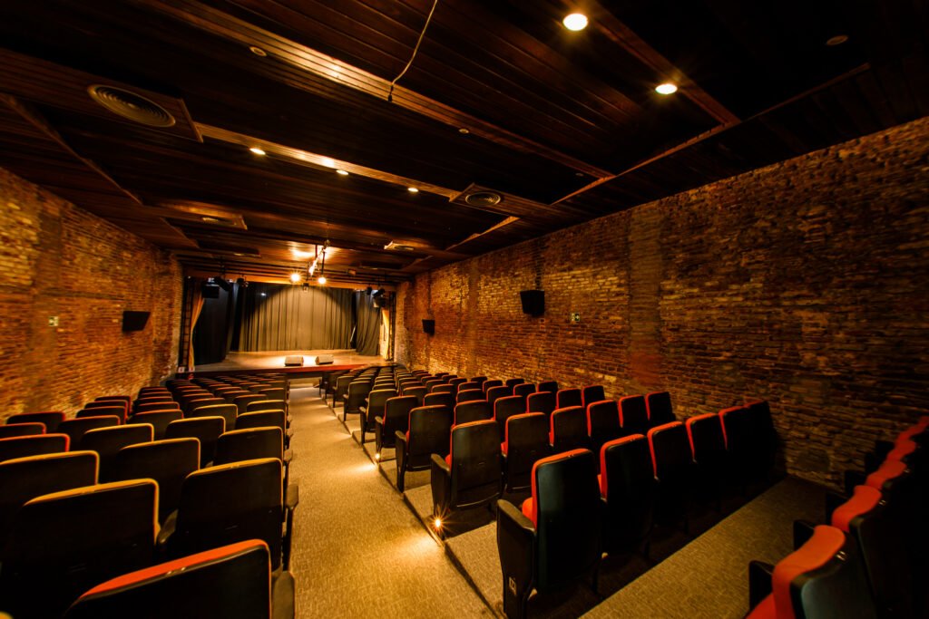 Casa da Ribeira abre espaço para novos talentos com programação gratuita do projeto Cena Aberta de Volta pra Casa – Primeiros Passos