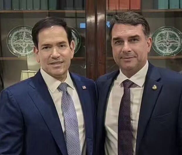 Marco Rubio, secretário de Estado dos EUA, nega que país tenha ajudado Flávio Bolsonaro a fugir